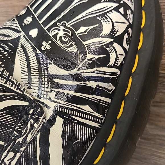 RARE Dr Martens 1460 Playing Cards boots - Picture 5 of 11